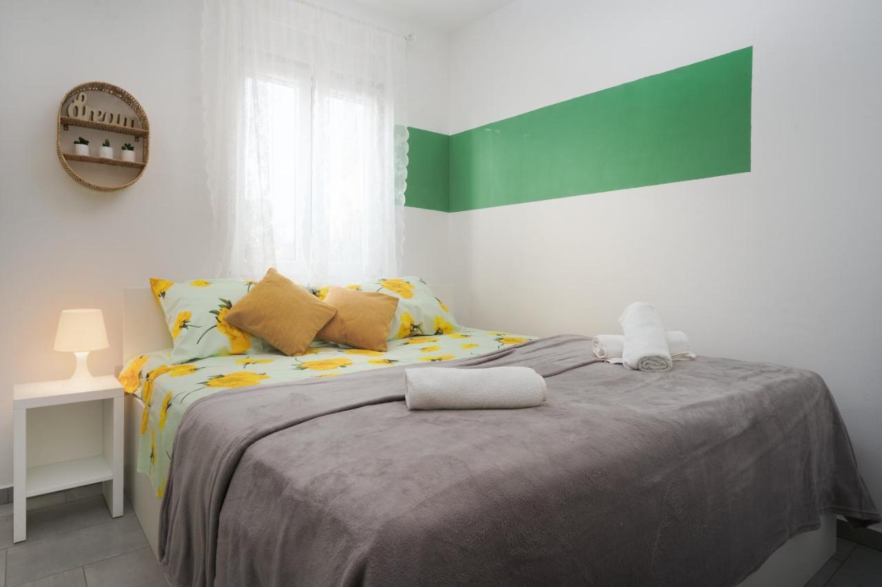 Apartments Elena Tia Medulin Exterior photo